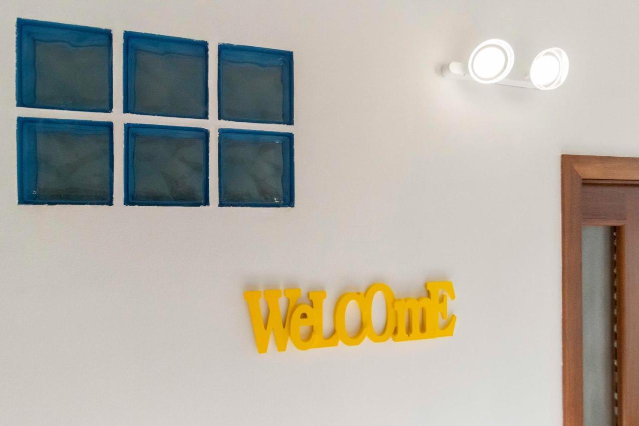 Colourful Flat San Donato Apartment Turin Bagian luar foto
